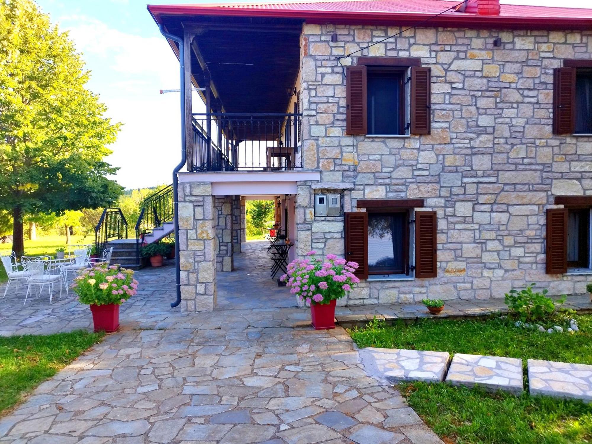 Cosy Lake House, Μια Ανάσα Πριν Τη Λίμνη Kalivia  Экстерьер фото