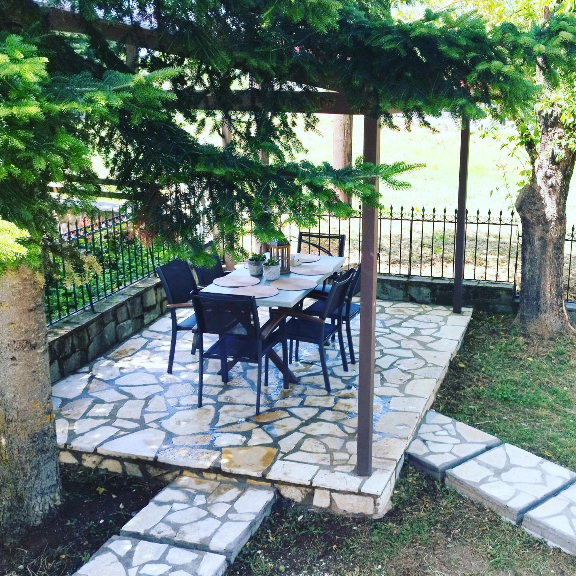Cosy Lake House, Μια Ανάσα Πριν Τη Λίμνη Kalivia  Экстерьер фото