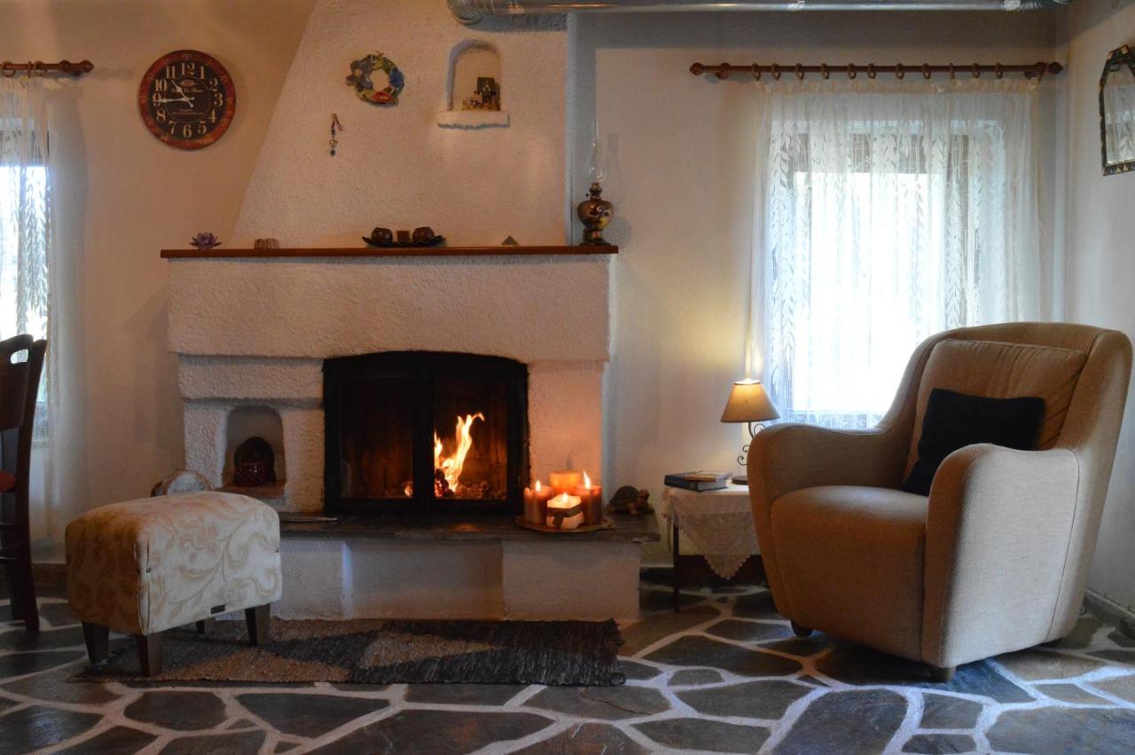 Cosy Lake House, Μια Ανάσα Πριν Τη Λίμνη Kalivia  Экстерьер фото